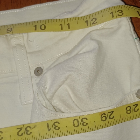 Madewell slim crop Boyfreind Jeans - Picture 3 of 7